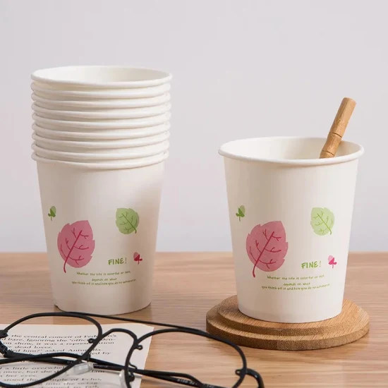 Taza de café de doble pared con relieve de nuevo diseño, vasos de papel para bebidas calientes de 12 oz con tapas de plástico